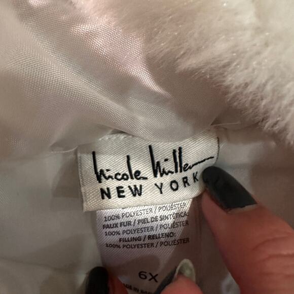 NWOT Nicole Miller New York white and black bow tie hooded puffer vest size 6 - Picture 4 of 5
